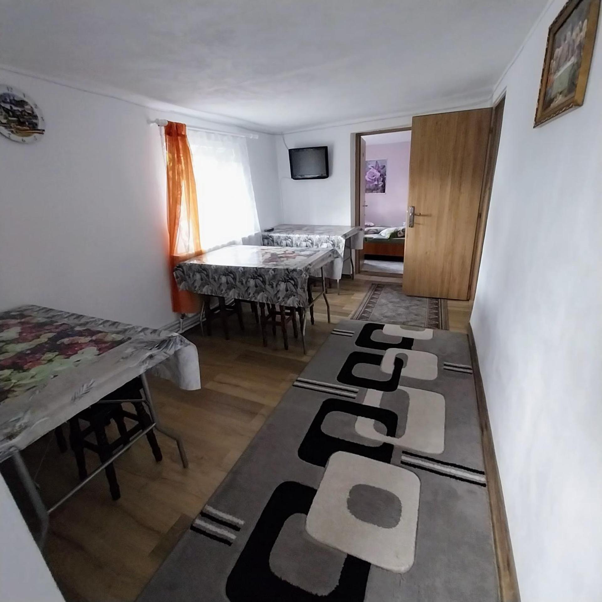 Casa Andreea Hotel Novaci-Straini Luaran gambar